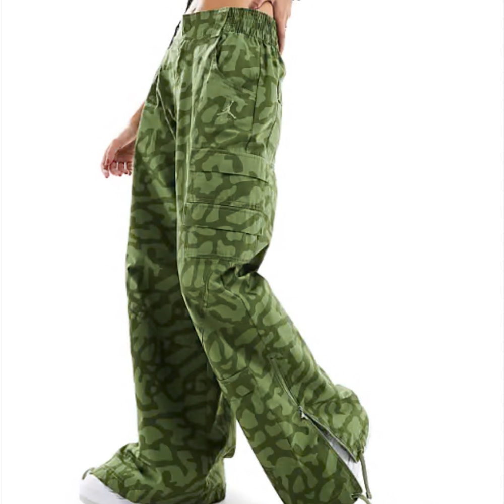 Jordan Green Camo Wide-Leg Pants